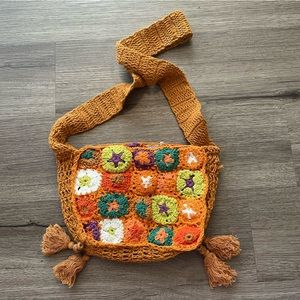 Mini crochet bag